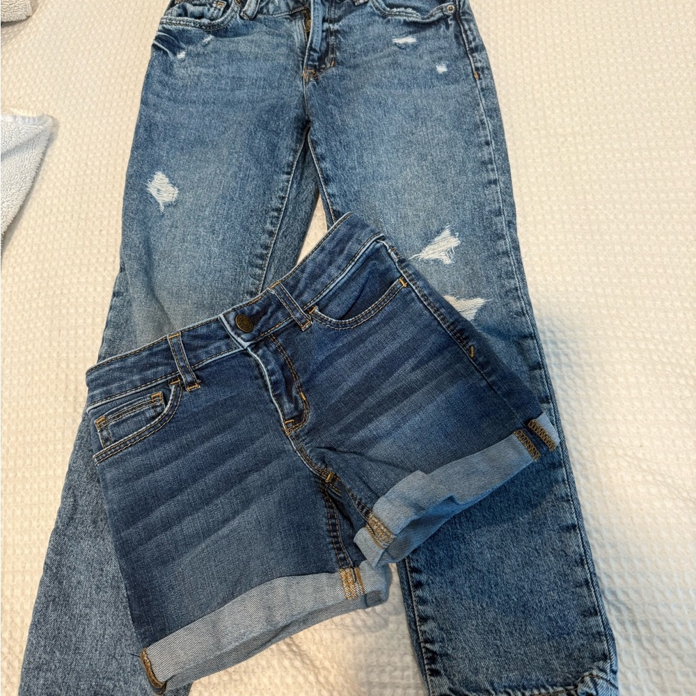 GAP Girls’ Girlfriend Jeans in Distressed Blue